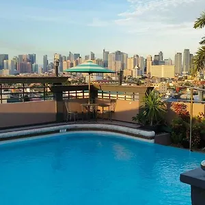 Urban Travellers Hotel Pasay