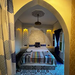  Habitación en casa particular Dar Khalid