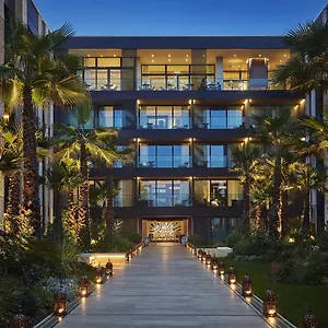 ***** Otel Four Seasons Fas