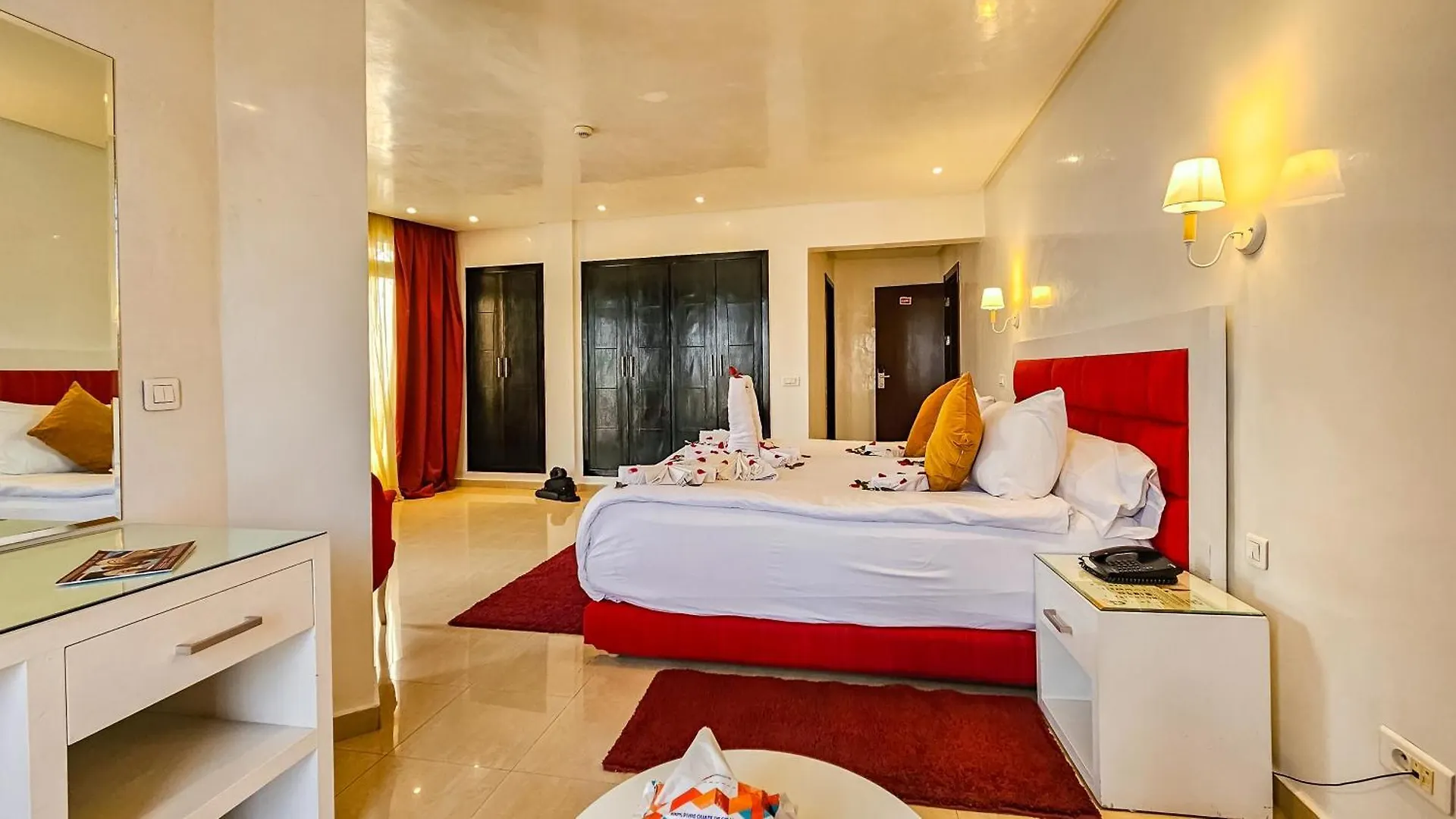 ***  Hotel Racine Marakeş Fas